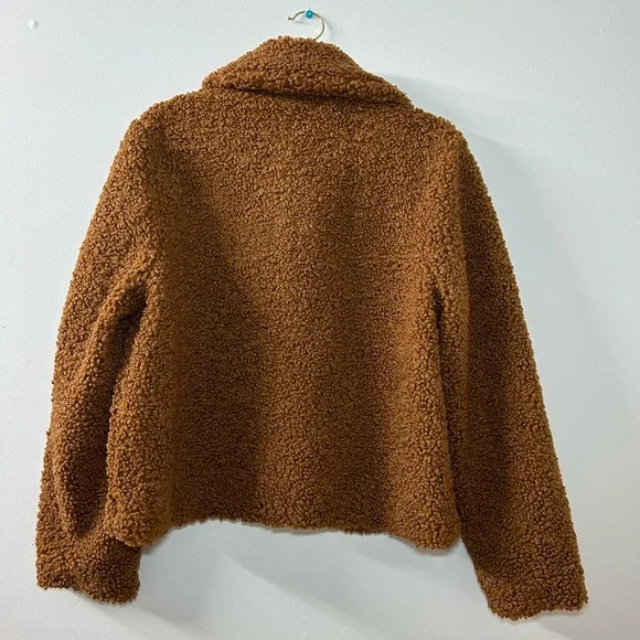 Crop Tedy Jacket - Picture 3 of 3